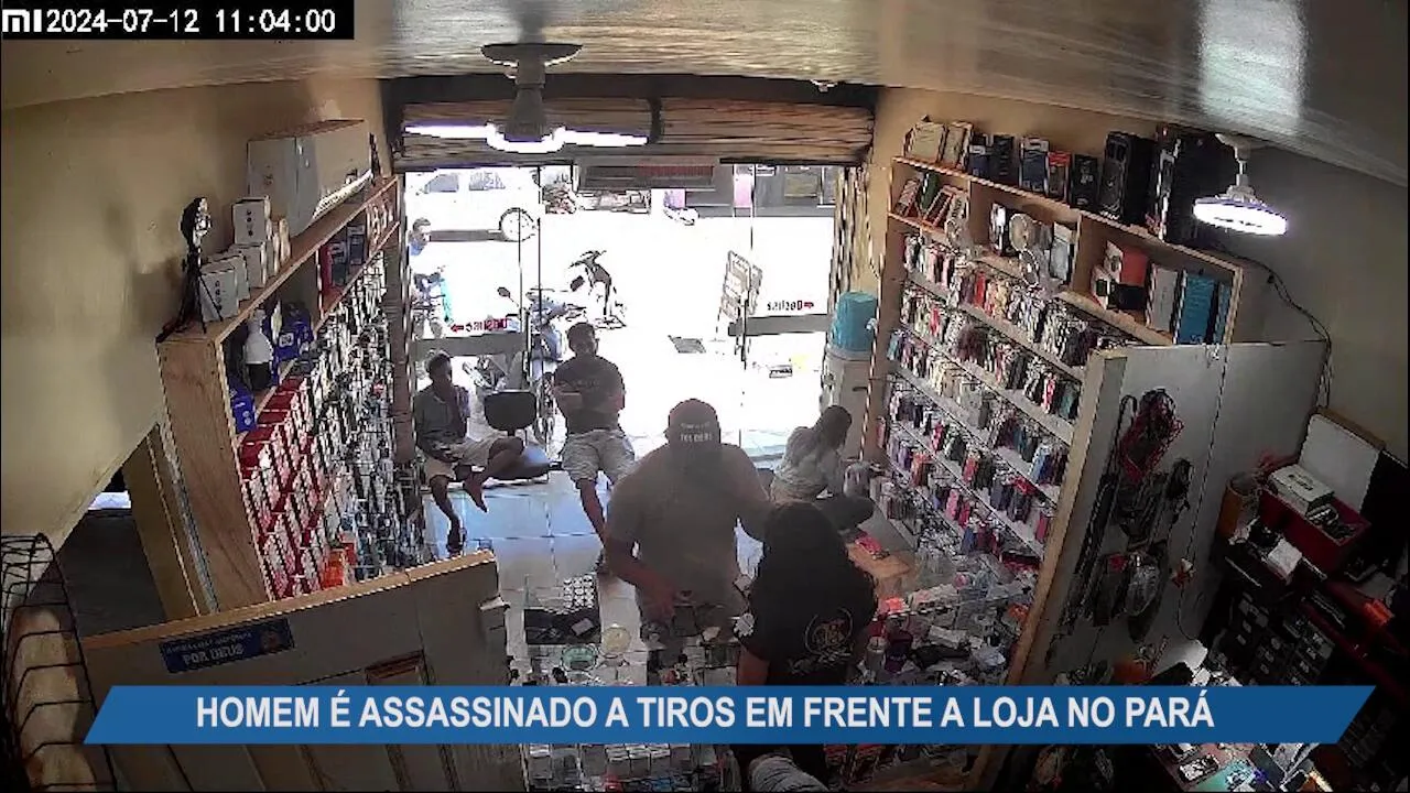 Imagem ilustrativa da notícia Vídeo: câmeras capturam assassinato brutal em frente de loja