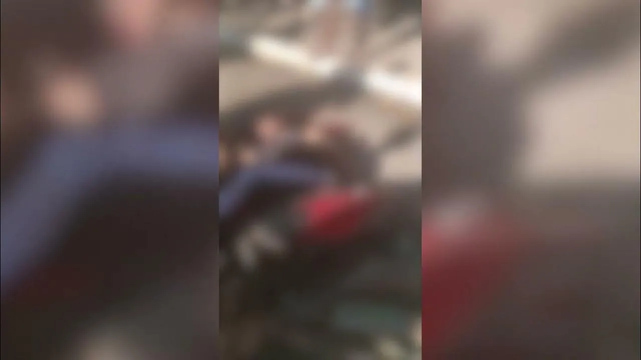 Imagem ilustrativa da notícia Vídeo: motociclista é perseguido e morto com tiros no rosto