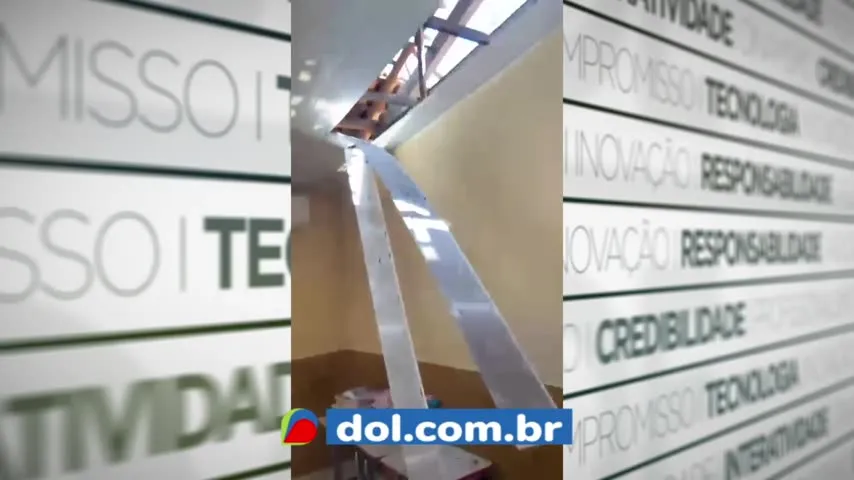 Imagem ilustrativa da notícia Escola municipal de Belém é interditada após telhado desabar