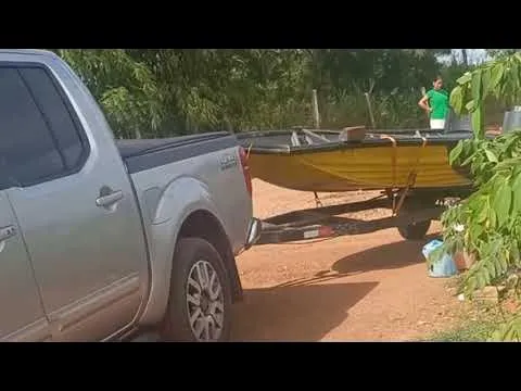 Imagem ilustrativa da notícia Vídeo: jovem desaparece no rio durante cheia em Marabá