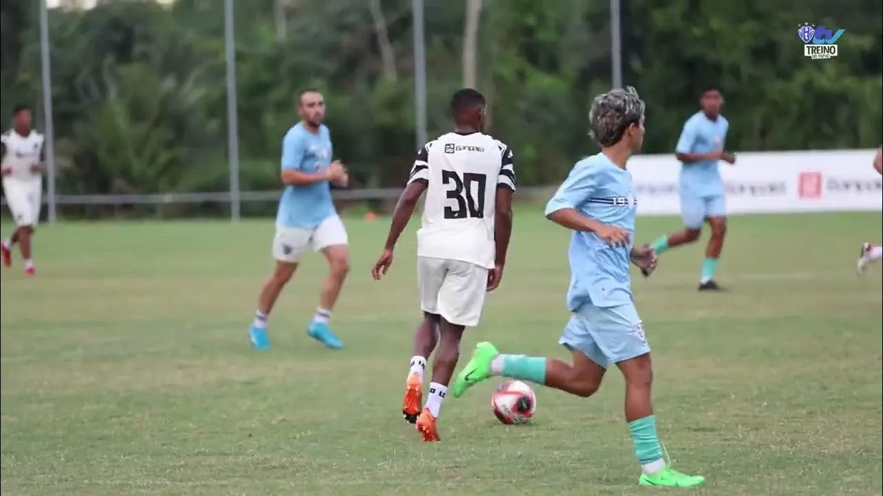 Imagem ilustrativa da notícia Juninho merece ser titular no Paysandu? Fiel Bicolor opina