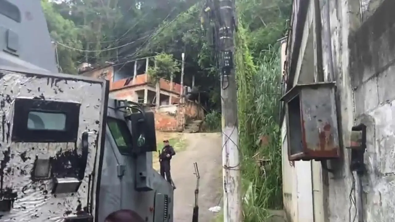 Imagem ilustrativa da notícia Vídeo: Polícia Civil realiza operação no Rio de Janeiro