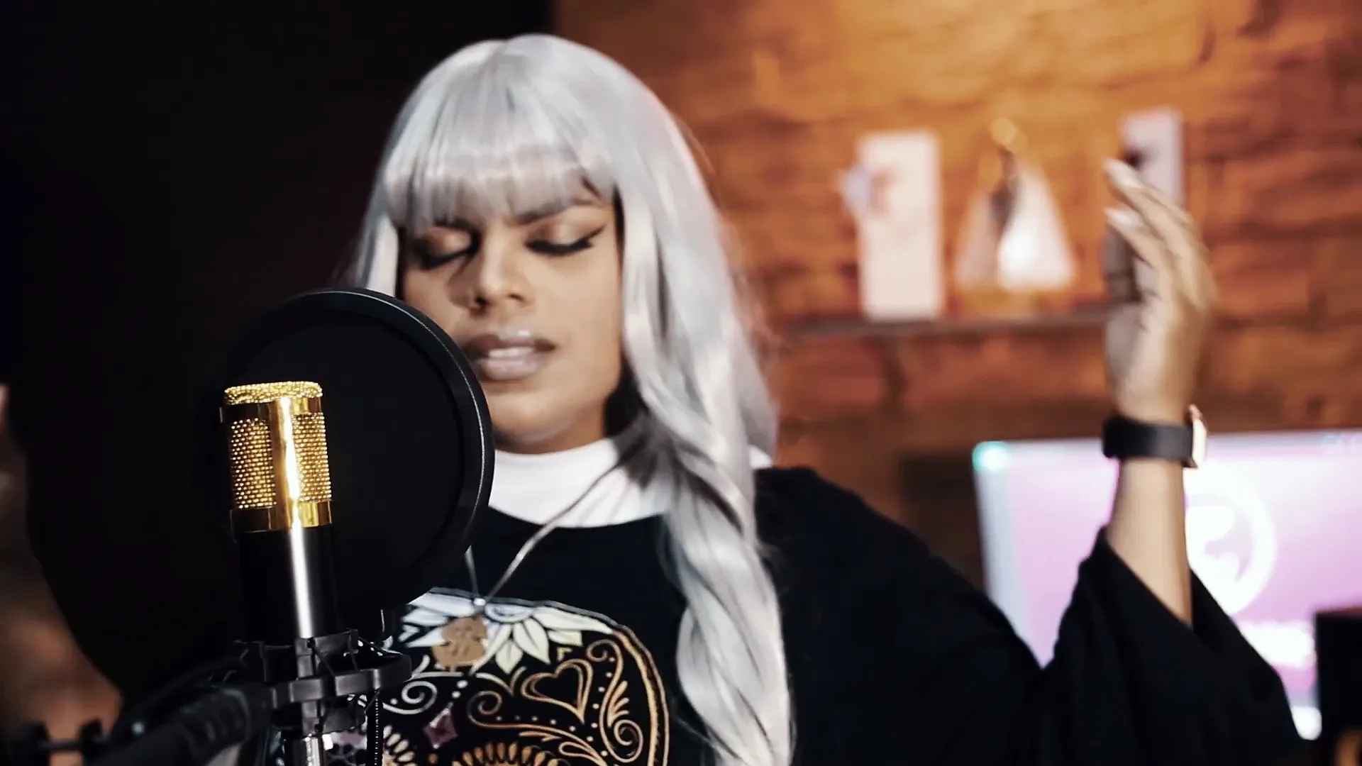 Imagem ilustrativa da notícia: Tempestade do Melody lança clipe “Indecisão” no DOL Music