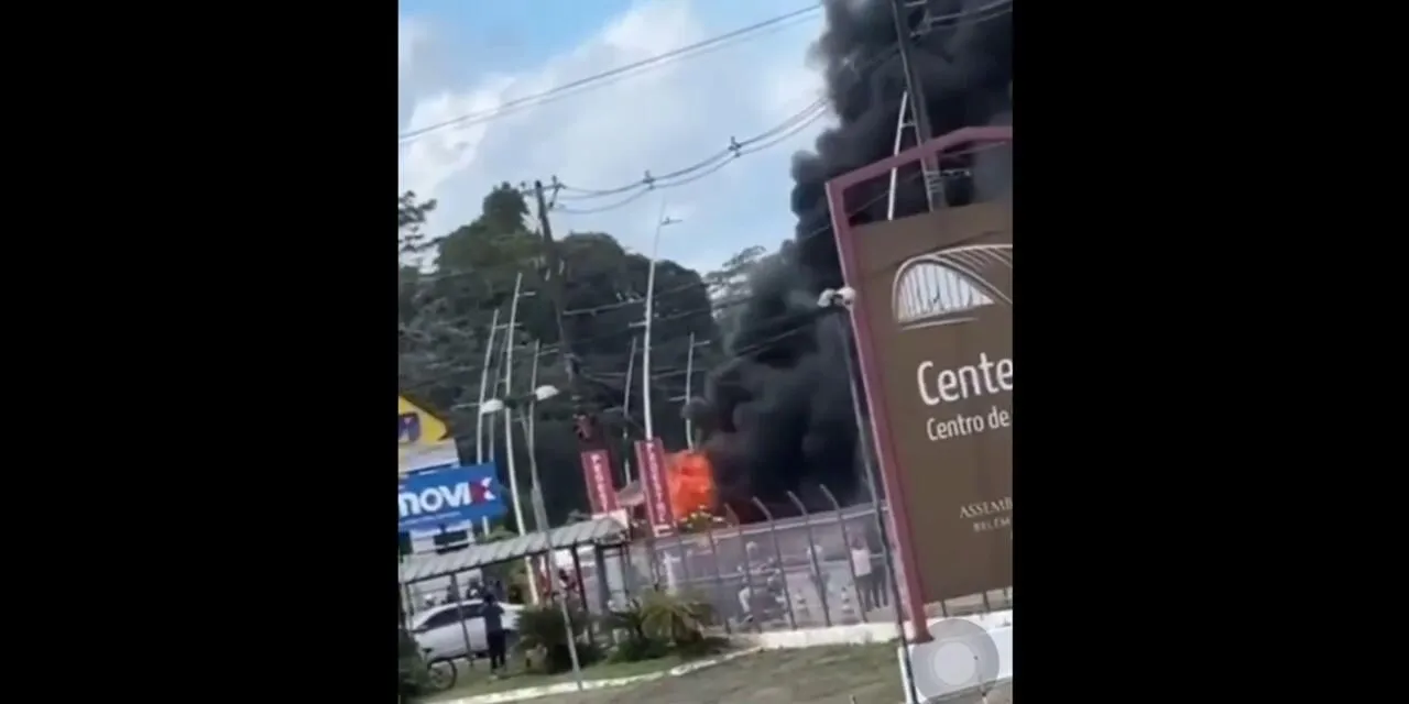 Imagem ilustrativa da notícia Vídeo: ônibus pega fogo na Augusto Montenegro. Veja o trânsito