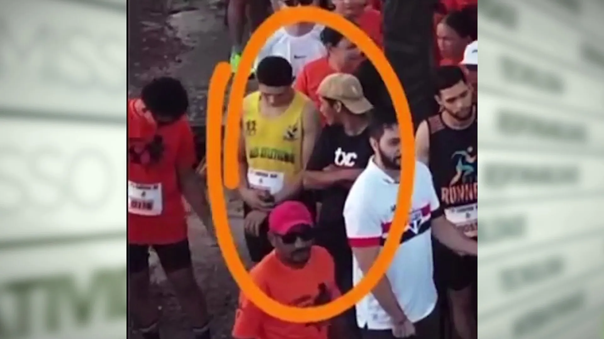 Imagem ilustrativa da notícia VÍDEO: embriagado corre 8 km de chinelo e viraliza em prova de rua no Pará