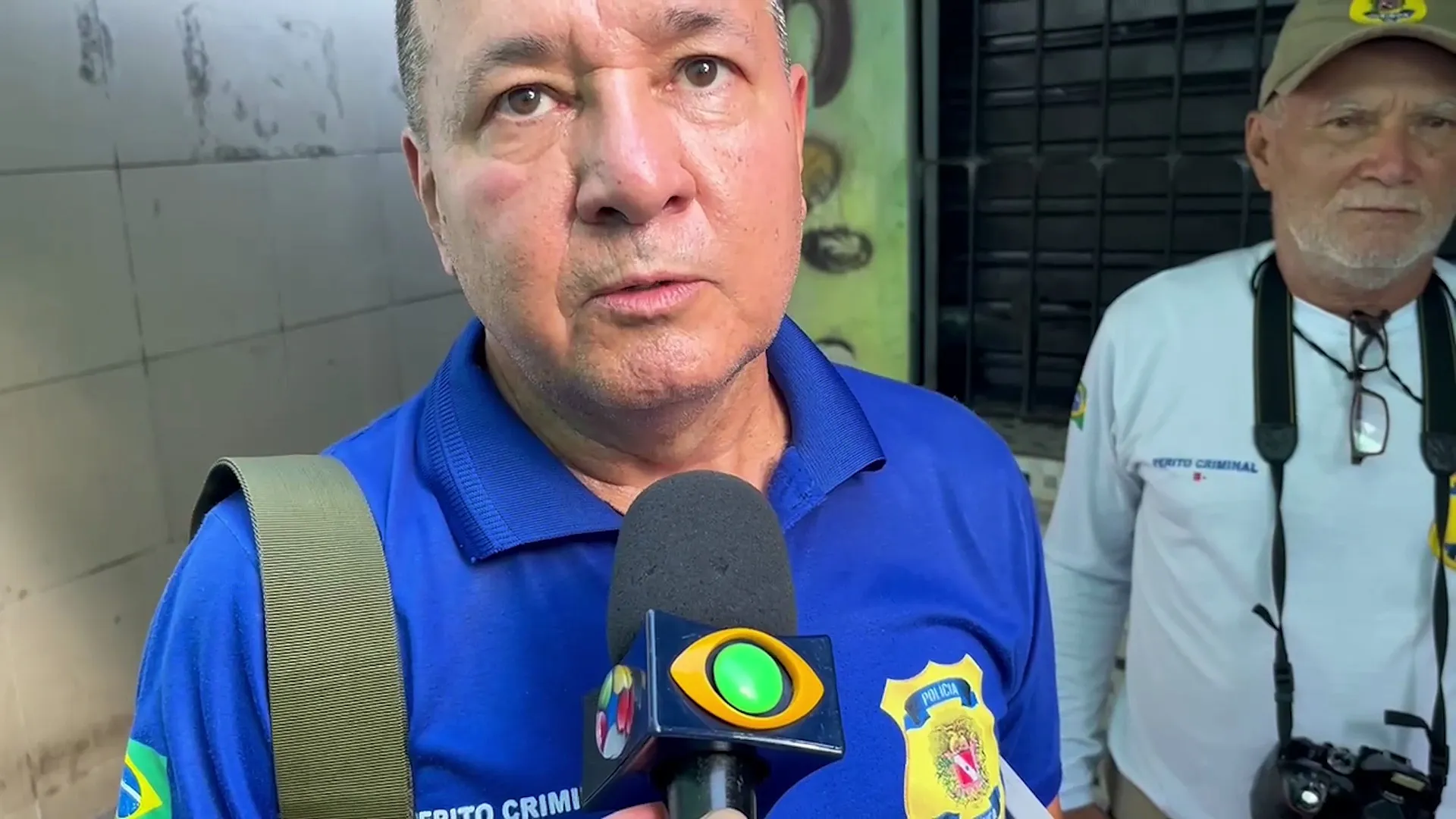 Imagem ilustrativa do vídeo: Professor é morto ao reagir a assalto em bar na Marambaia