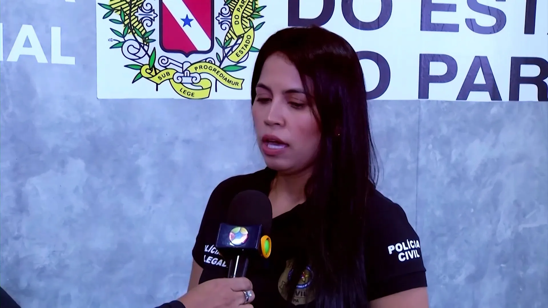Imagem ilustrativa da notícia: Polícia encontra medicamentos e seringas na casa de babá suspeita de dopar bebê 