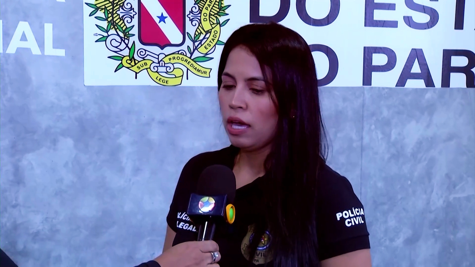 Imagem ilustrativa da notícia: Polícia encontra medicamentos e seringas na casa de babá suspeita de dopar bebê 