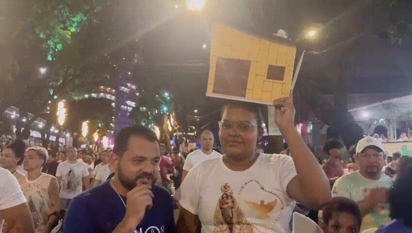 Imagem ilustrativa da notícia Veja depoimentos dos promesseiros durante a Trasladação do Círio