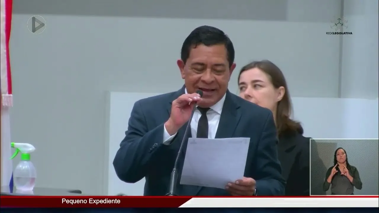 Imagem ilustrativa da notícia: Alepa aprova 11 projetos em sessão ordinária desta semana