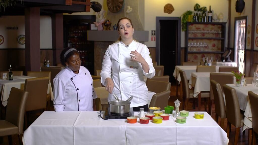 Imagem ilustrativa da notícia: Faça o "Pimentão Invocado" com a chef Ângela Sicília
