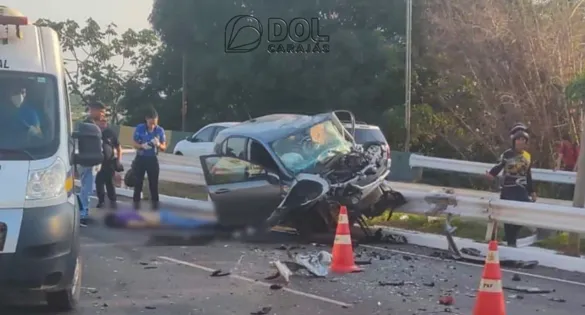 Com o impacto do acidente, motorista não resistiu e morreu na hora