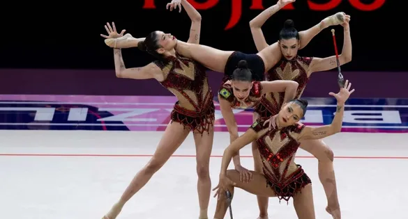 Conjunto brasileiro fez apresentação perfeita na prova das cinco bolas em Frankfurt e garantiu o primeiro título mundial da história do país na modalidade.