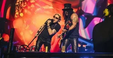 Imagem ilustrativa da notícia Guns N’ Roses: além do palco, a história da banda que mudou o rock