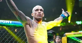 Imagem ilustrativa da notícia Vídeo: veja como foi a vitória de Charles do Bronx no UFC 326