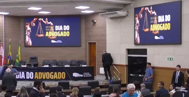 Imagem ilustrativa da notícia Câmara de Marabá homenageia 19 advogados em sessão solene
