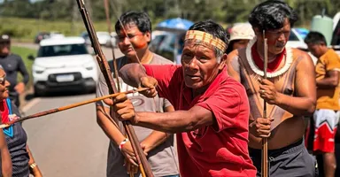 Imagem ilustrativa da notícia Povos indígenas bloqueiam a BR-222 por melhorias na saúde