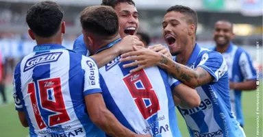 Imagem ilustrativa da notícia Paysandu empata com Remo e é campeão paraense pela 51ª vez