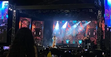 Imagem ilustrativa da notícia Joelma da show histórico e reafirma amor pelo sudeste paraense