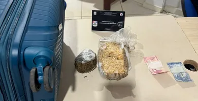 Imagem ilustrativa da notícia Detenção de Suspeita de Tráfico em Van de Passageiros, veja